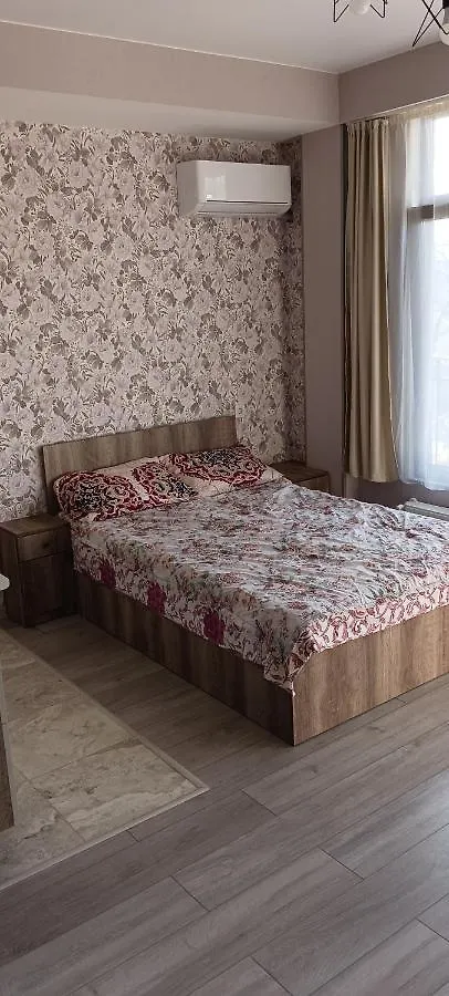 טביליסי Mary'S Cozy & Lovely Studio On Very Quiet Khosharauli Street